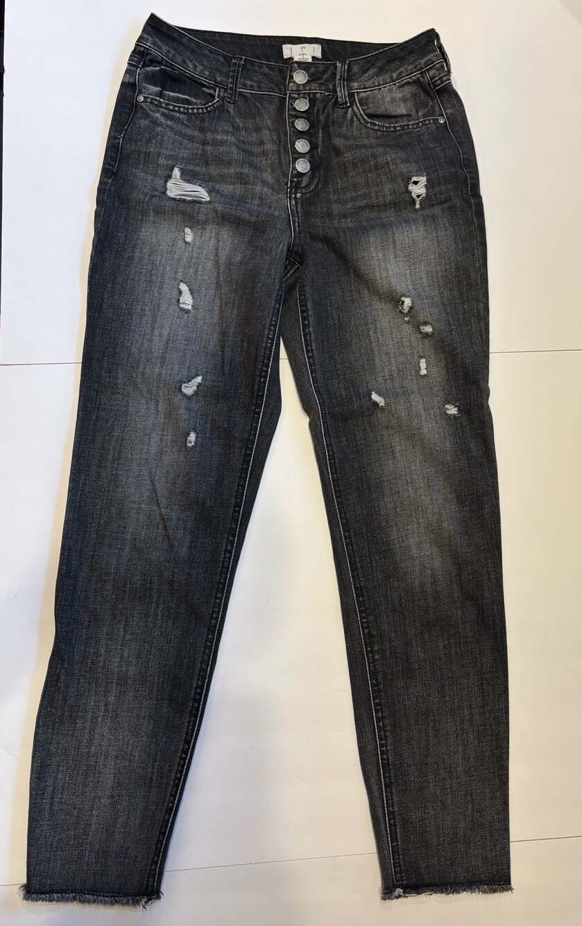 Ivy + Main High Rise Distressed Button Fly Skinny Jeans